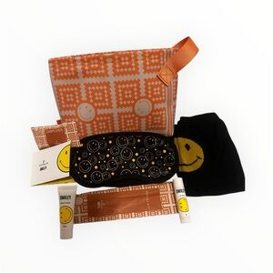 STARLUX  Travel Orange and Black Smiley Face Cosmetic Set